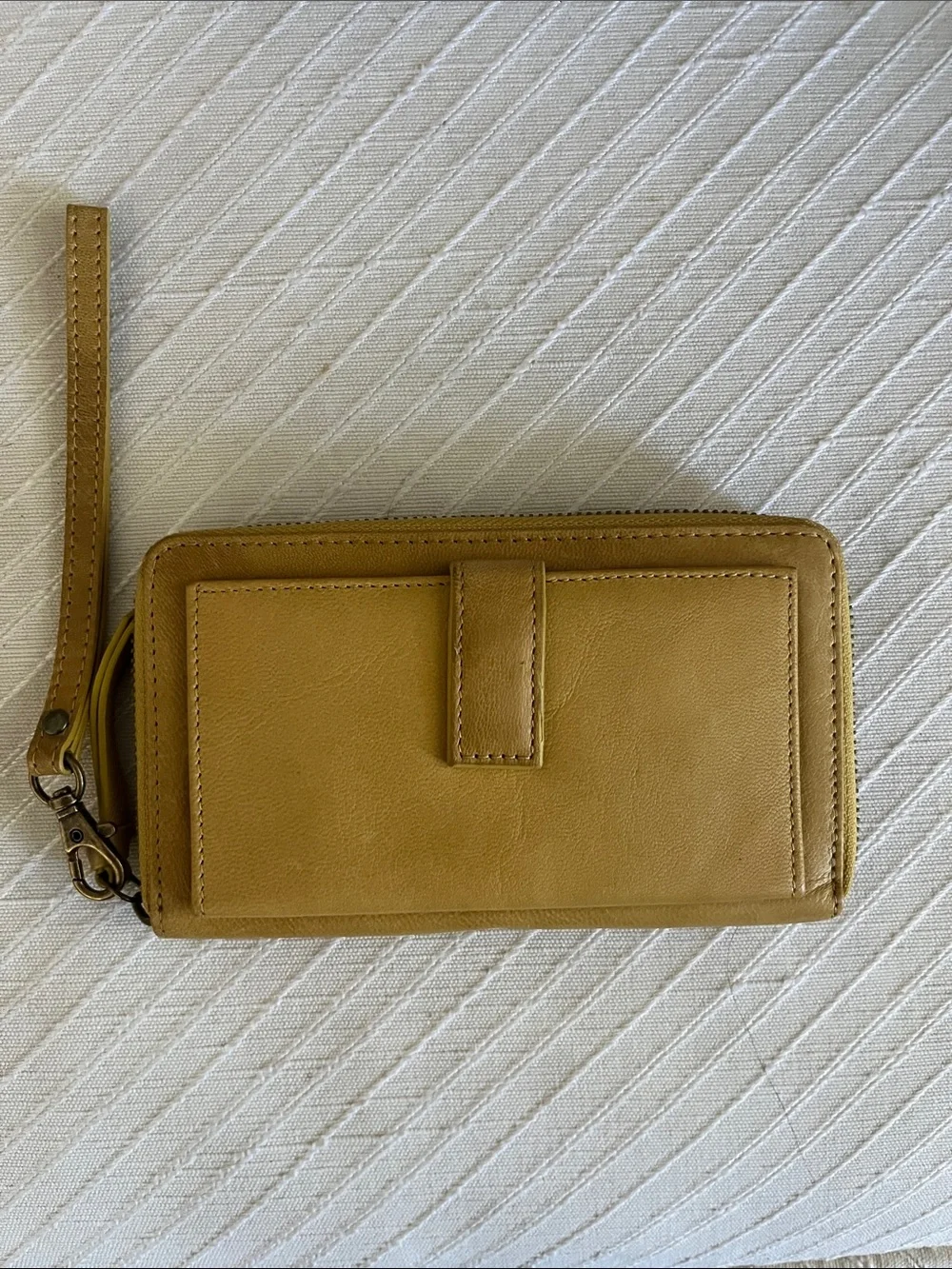 RACHEL Rachel Roy Mustard Yellow Wristlet Clutch